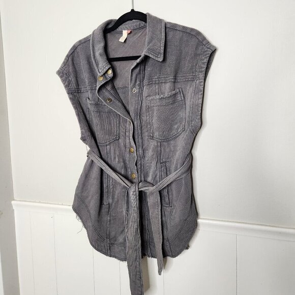 PILCRO Anthropologie Grey Belted Vest Jacket - Picture 1 of 9